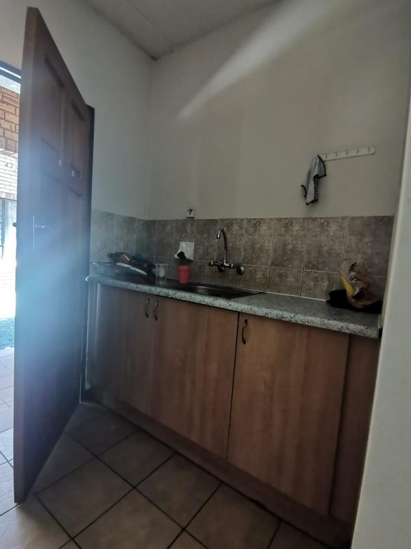 To Let 1 Bedroom Property for Rent in Potchefstroom North West